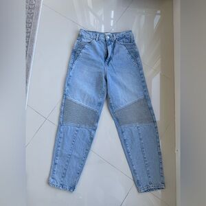 Zara Women's Straight Leg Jeans in Light Blue